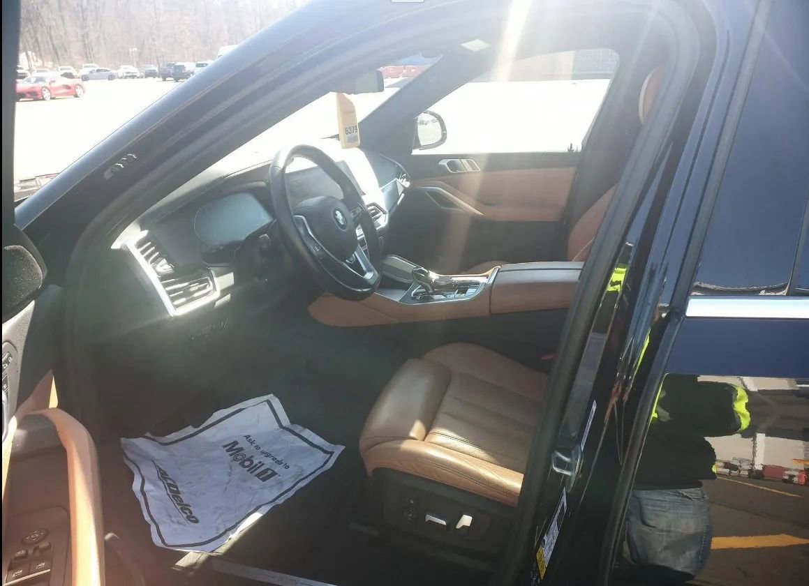 Used 2021 BMW X6 xDrive40i w/ Premium Package 2 image 3