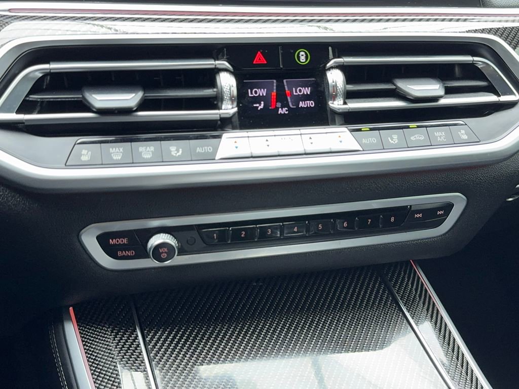 Used 2022 BMW X5 M50i AWD/4WD image 32