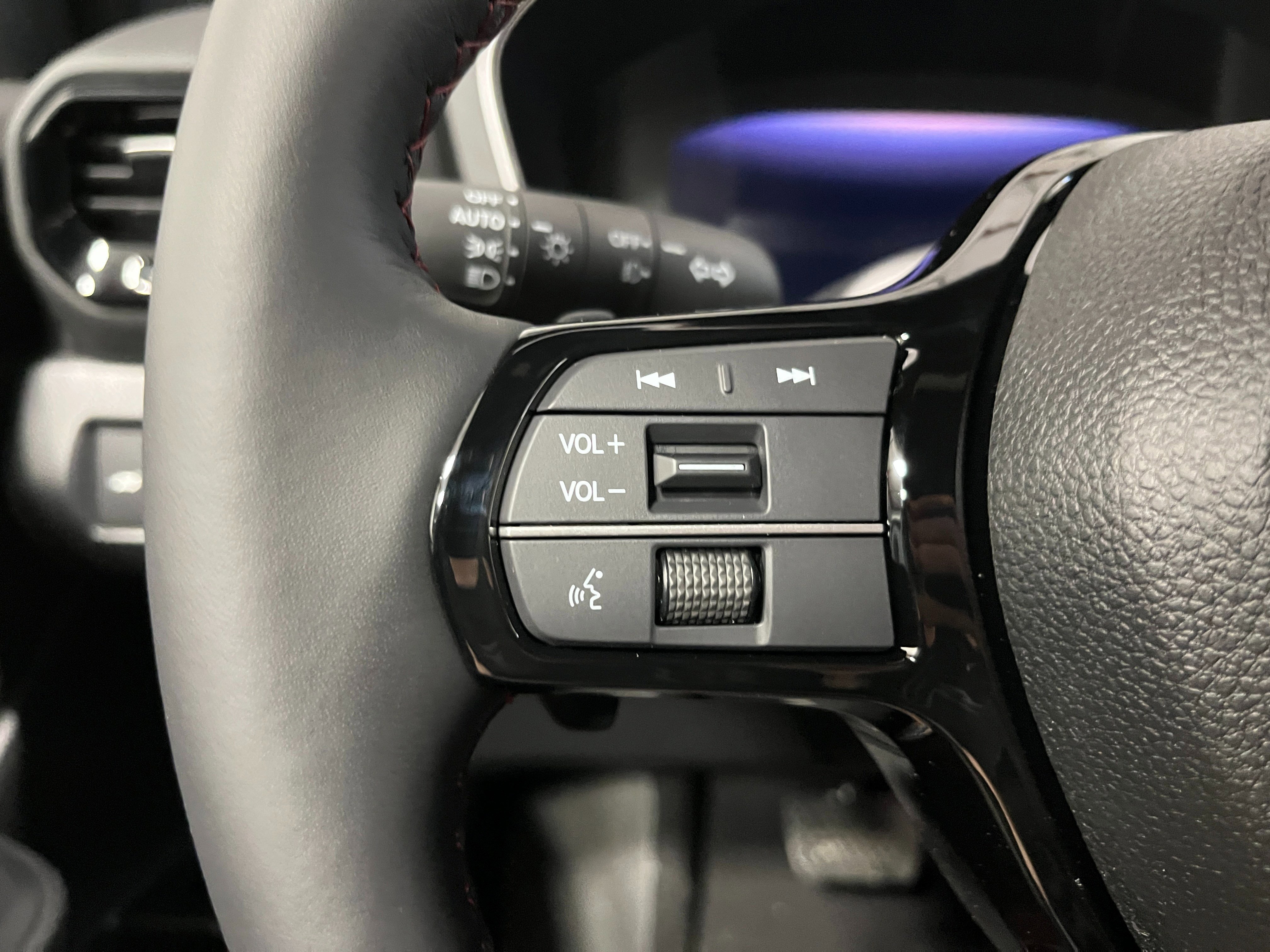 New 2026 Honda Pilot Black Edition image 10