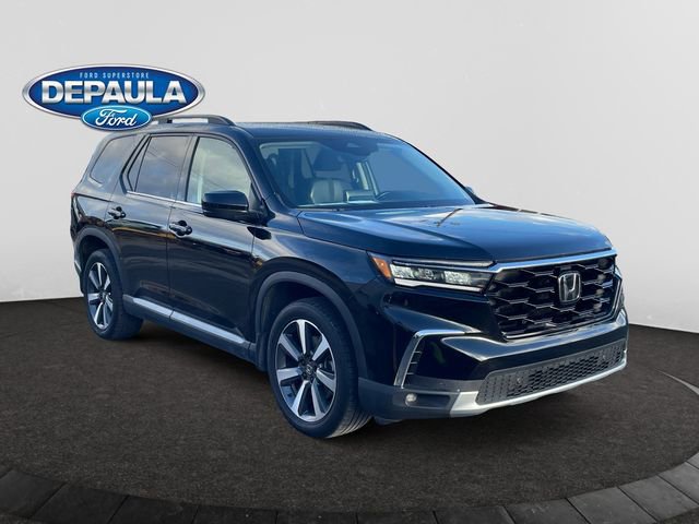 Used 2023 Honda Pilot Touring image 9