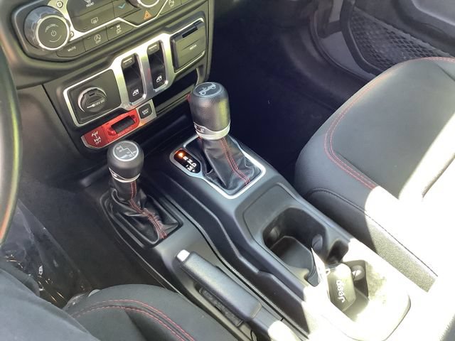 Used 2018 Jeep Wrangler Rubicon AWD/4WD image 18