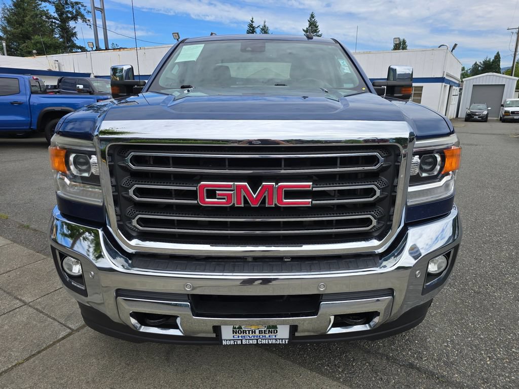 Used 2016 GMC Sierra 2500 SLT w/ Duramax Plus Package AWD/4WD image 2