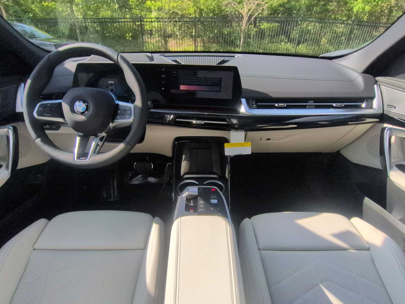 New 2026 BMW X2 xDrive28i w/ Technology Package AWD/4WD image 16