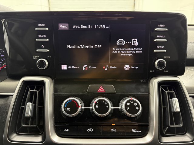 Used 2022 Kia Sorento LX image 12