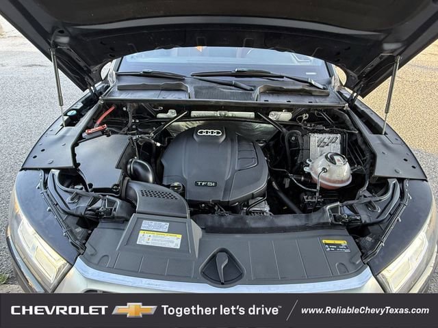 Used 2019 Audi Q5 2.0T Premium Plus w/ Premium Plus Package AWD/4WD image 39