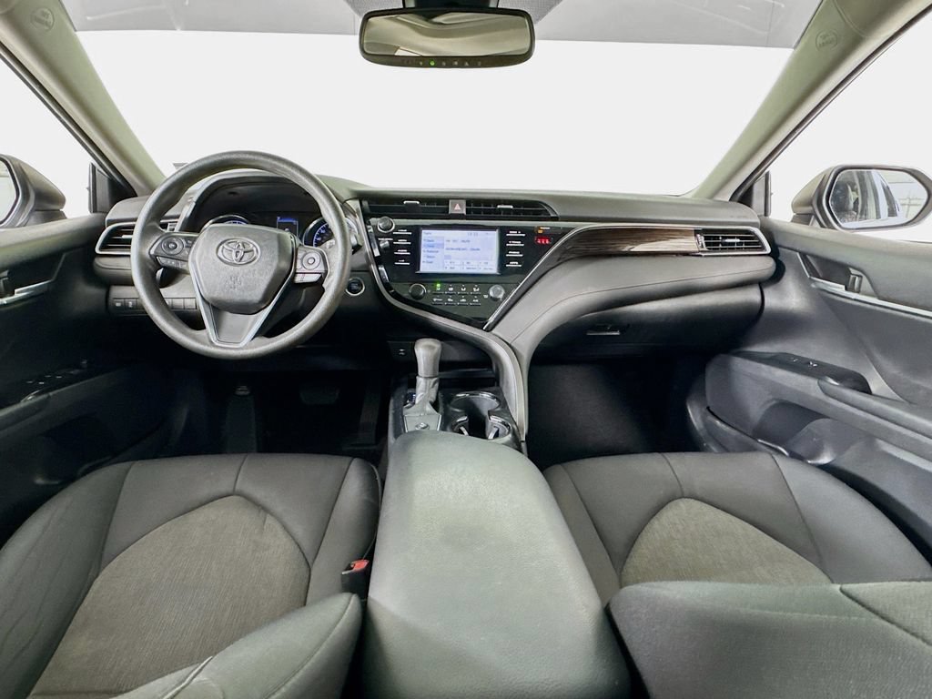 Used 2019 Toyota Camry LE w/ Convenience Package FWD image 25