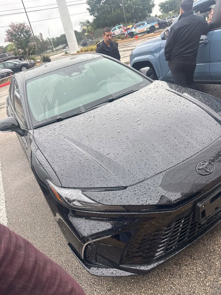 Used 2026 Toyota Camry Hybrid w/ Convenience Package FWD image 27