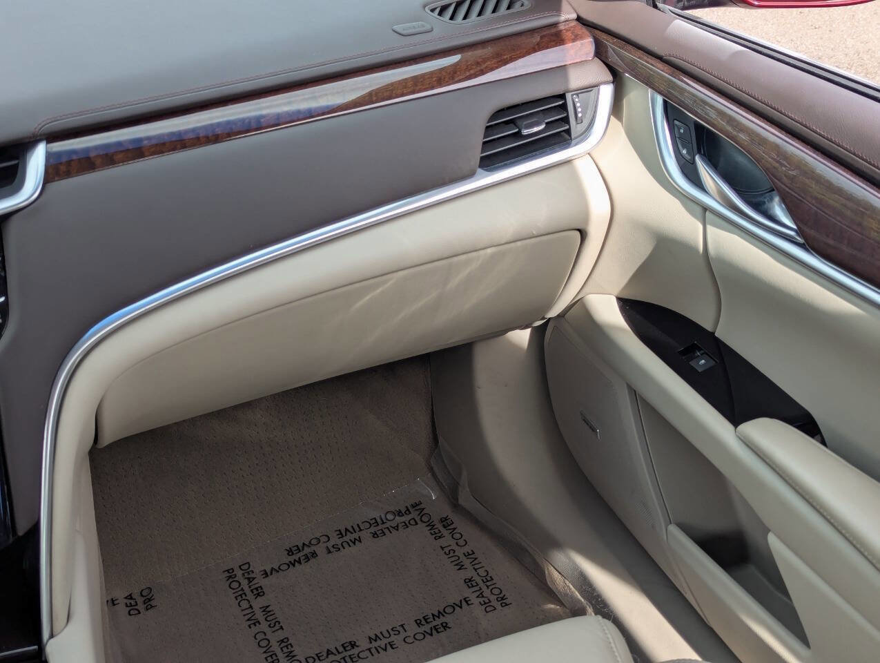 Used 2017 Cadillac XTS Luxury w/ Driver Awareness Package image 18