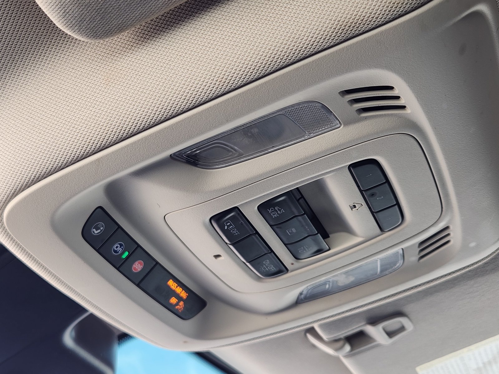 Certified 2023 Buick Envision Avenir FWD image 29