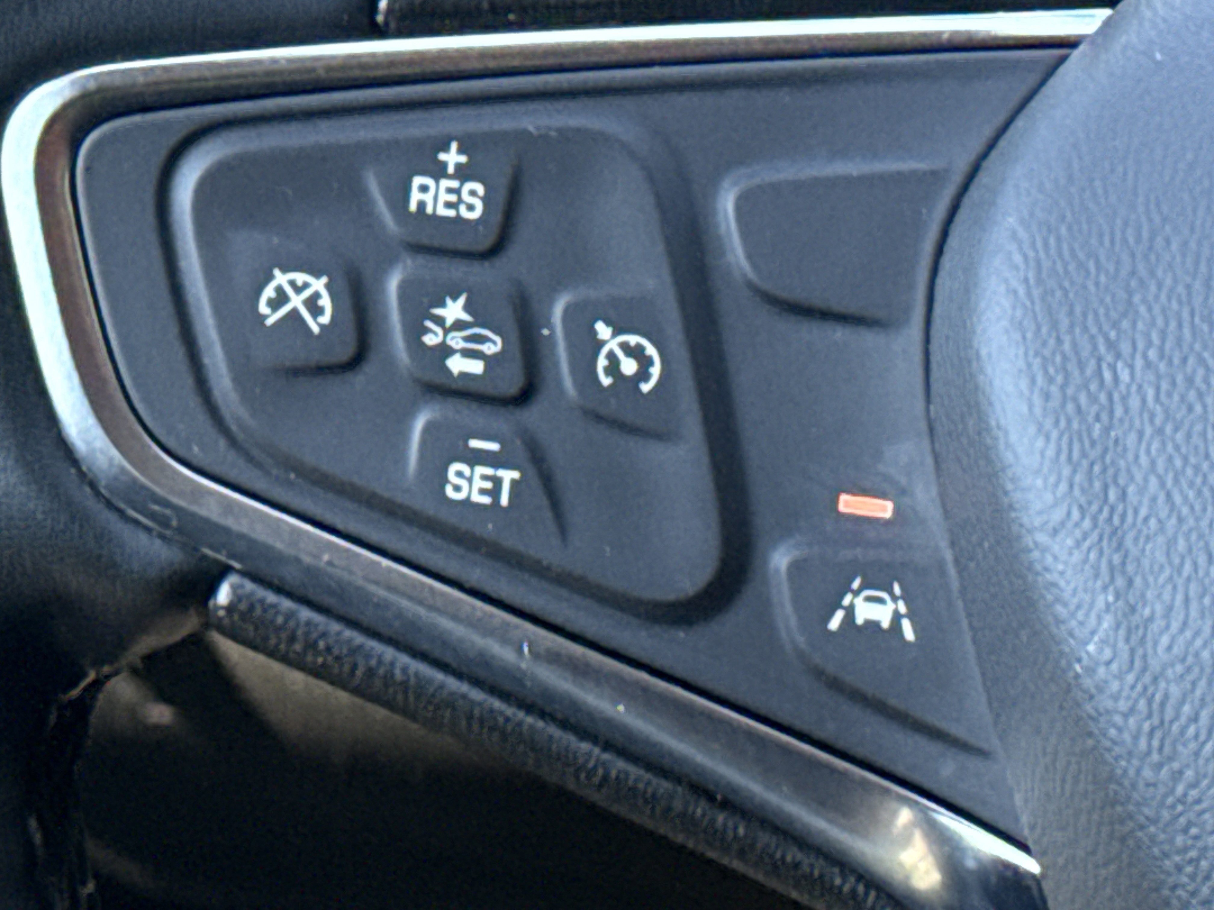 Used 2023 Chevrolet Malibu RS image 19