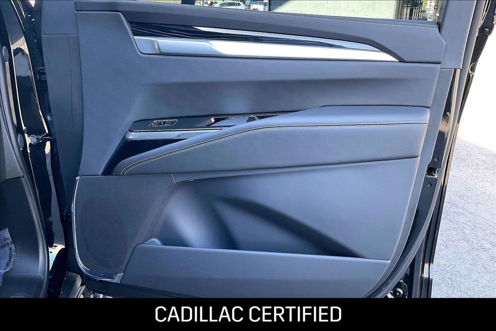 Used 2026 Cadillac Escalade ESV Sport w/ LPO, ONYX Package image 22