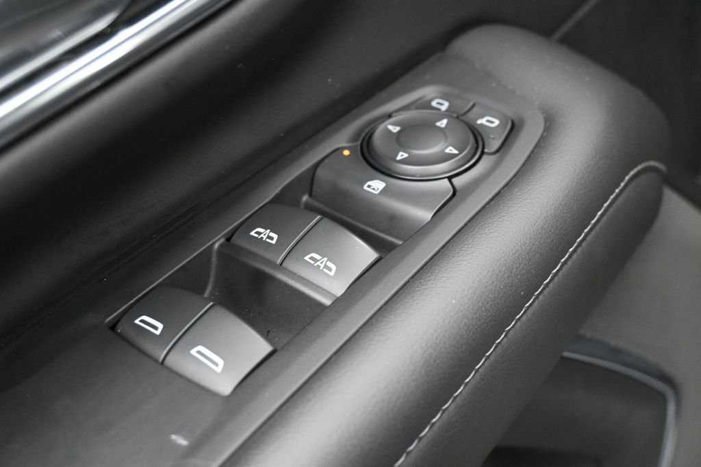 Used 2023 Chevrolet Tahoe LS RWD image 14