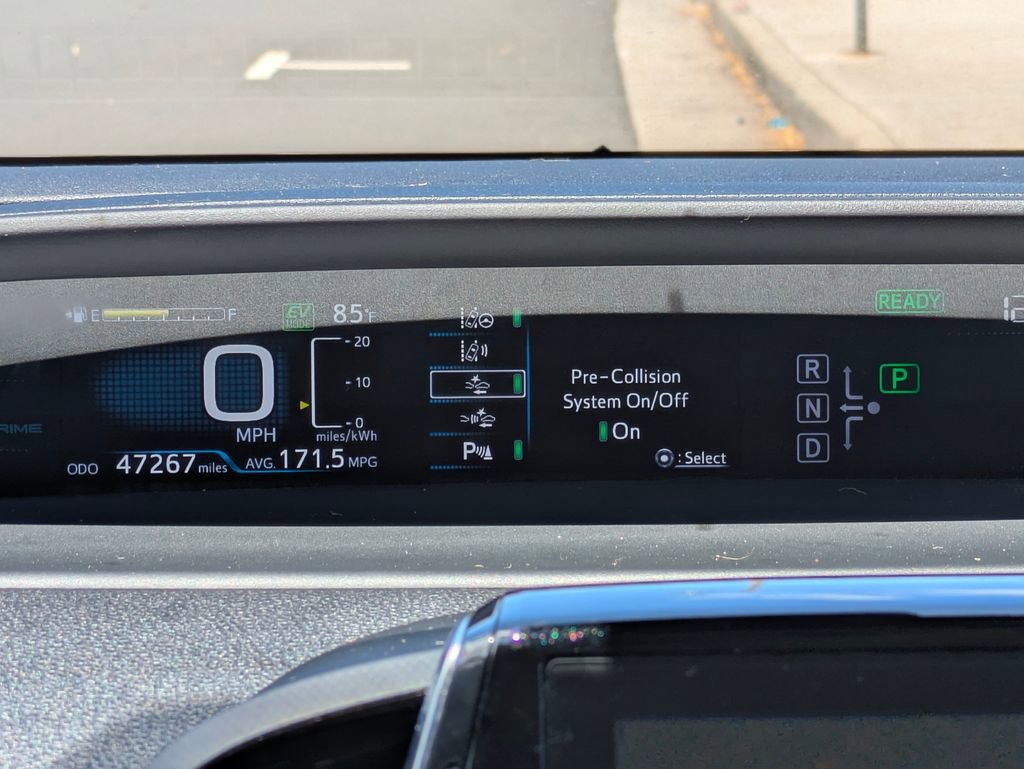 Used 2017 Toyota Prius Prime Advanced FWD image 21