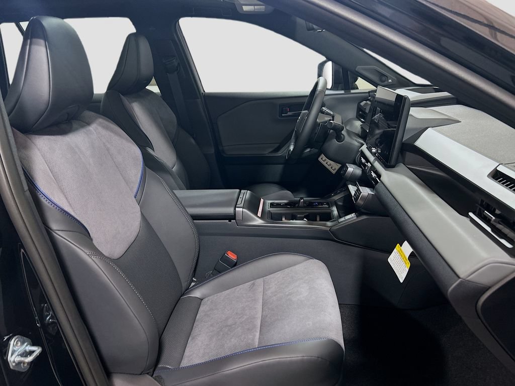 New 2026 Toyota RAV4 XSE AWD/4WD image 28