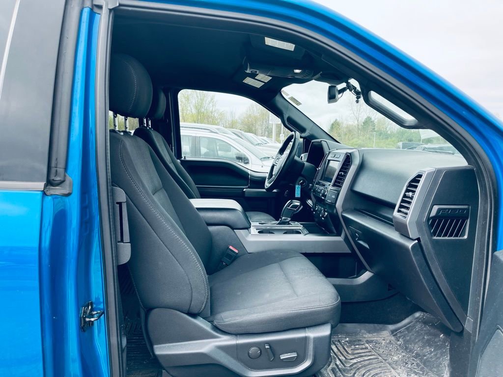 Used 2019 Ford F150 XLT w/ Equipment Group 302A Luxury AWD/4WD image 18