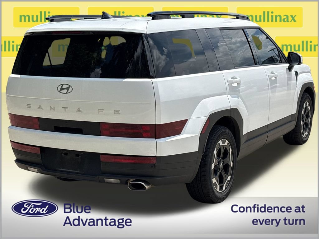 Used 2024 Hyundai Santa Fe SEL AWD/4WD image 4