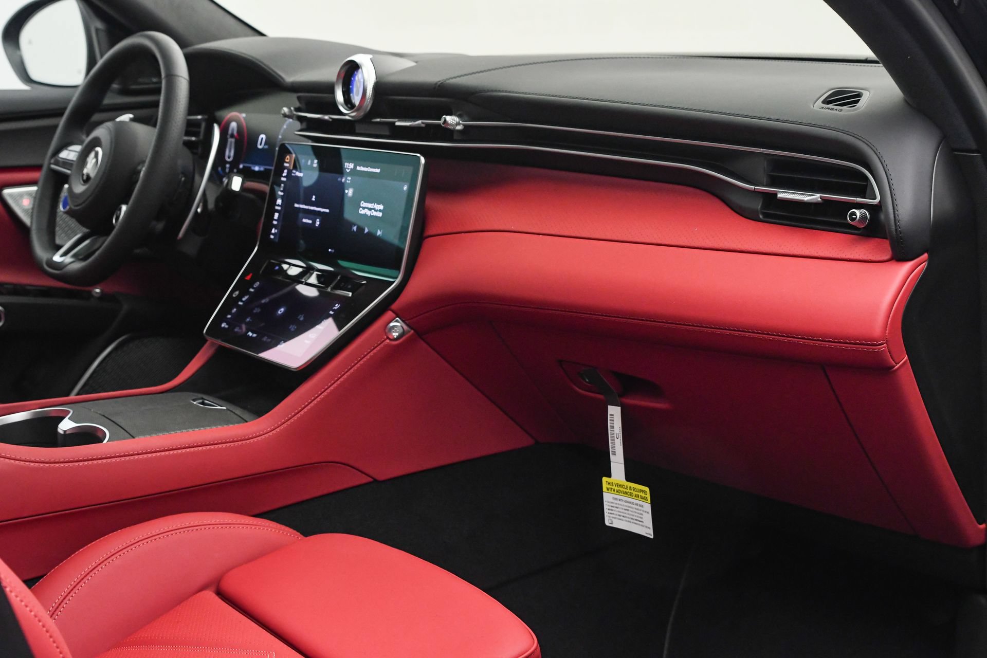 Used 2025 Maserati Grecale Modena AWD/4WD image 19