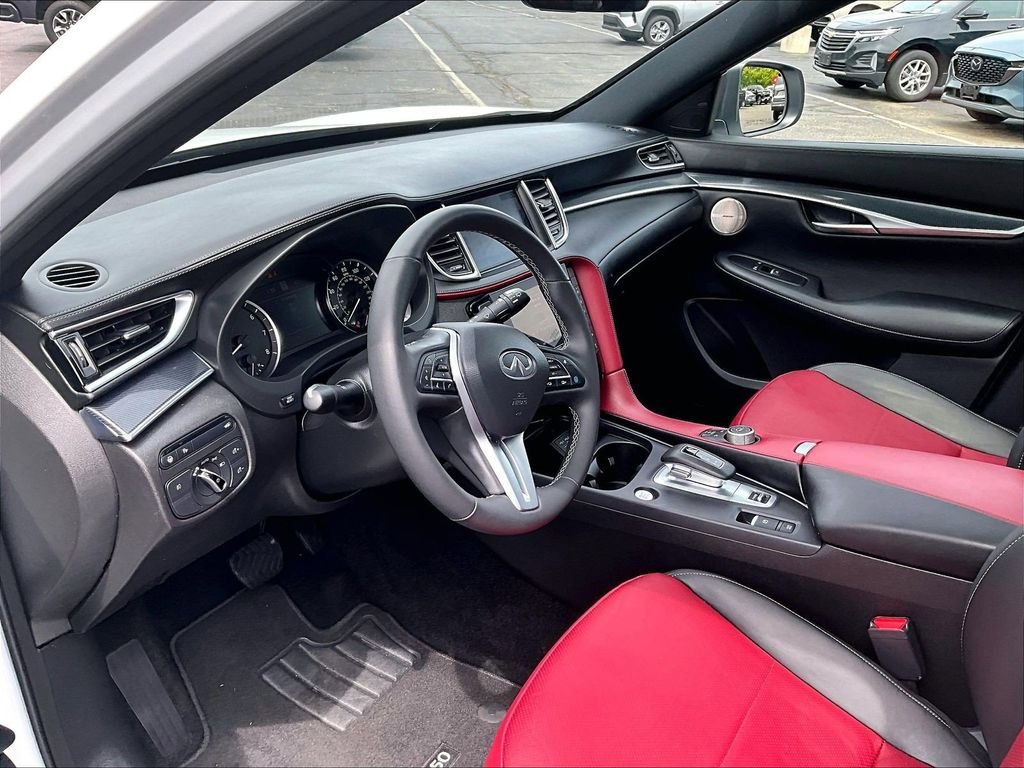 Used 2024 INFINITI QX50 Sport AWD/4WD image 8