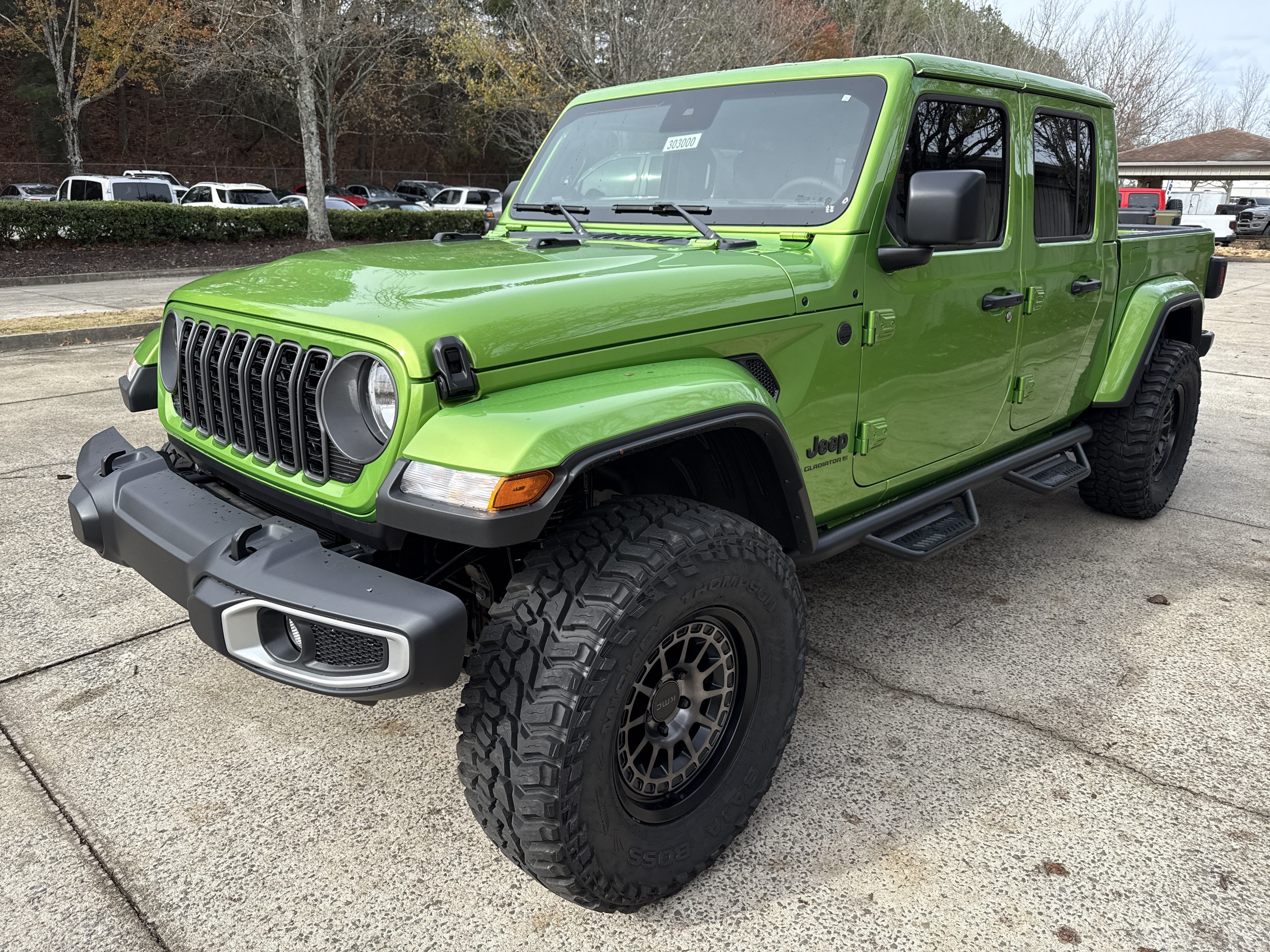 New 2025 Jeep Gladiator Sport w/ Premium Package AWD/4WD image 4