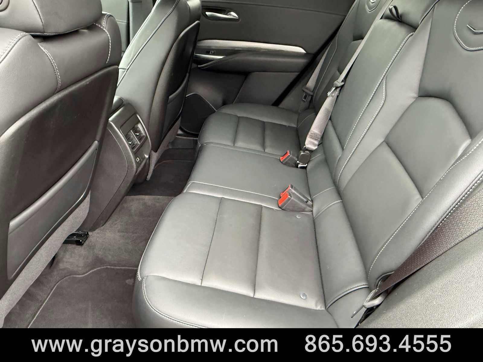 Used 2025 Cadillac XT4 Premium Luxury image 38