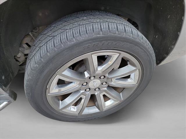 Used 2018 Chevrolet Tahoe Premier RWD image 9