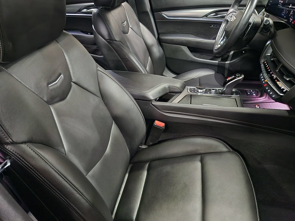 Used 2025 Cadillac CT5 Premium Luxury w/ Sun And Sound Package RWD image 32