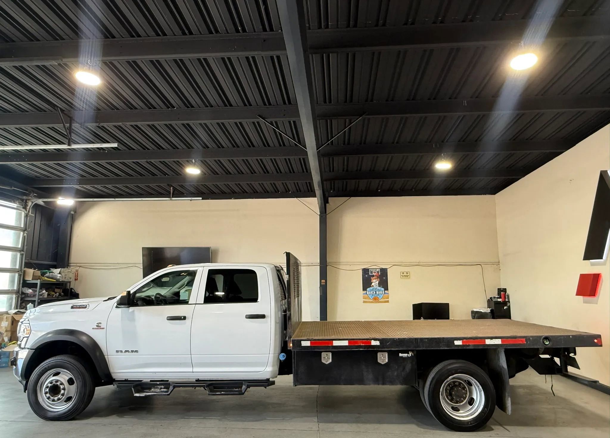 Used 2020 RAM 4500 Tradesman w/ Chrome Appearance Group AWD/4WD image 4