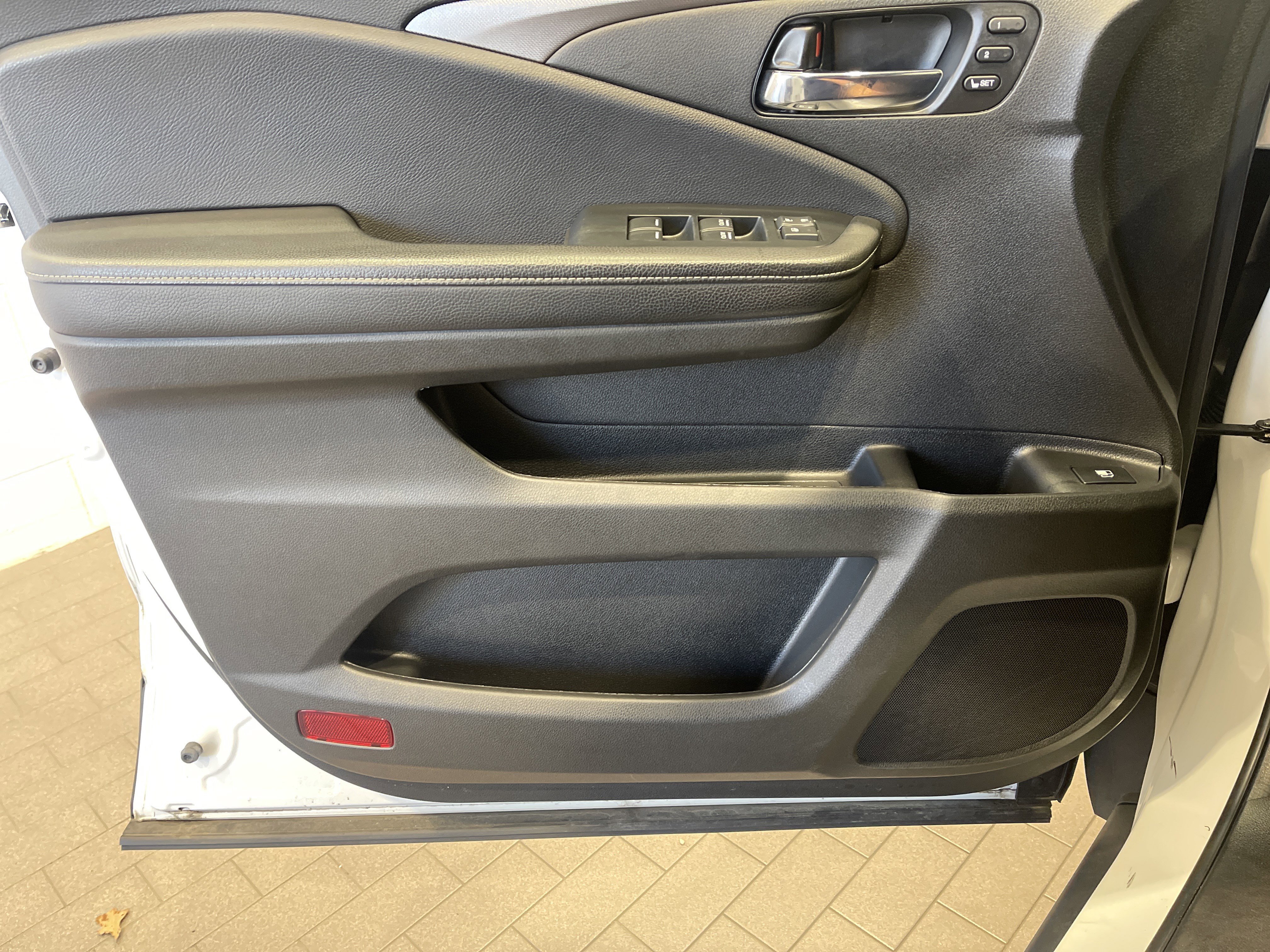 Used 2023 Honda Ridgeline RTL image 22