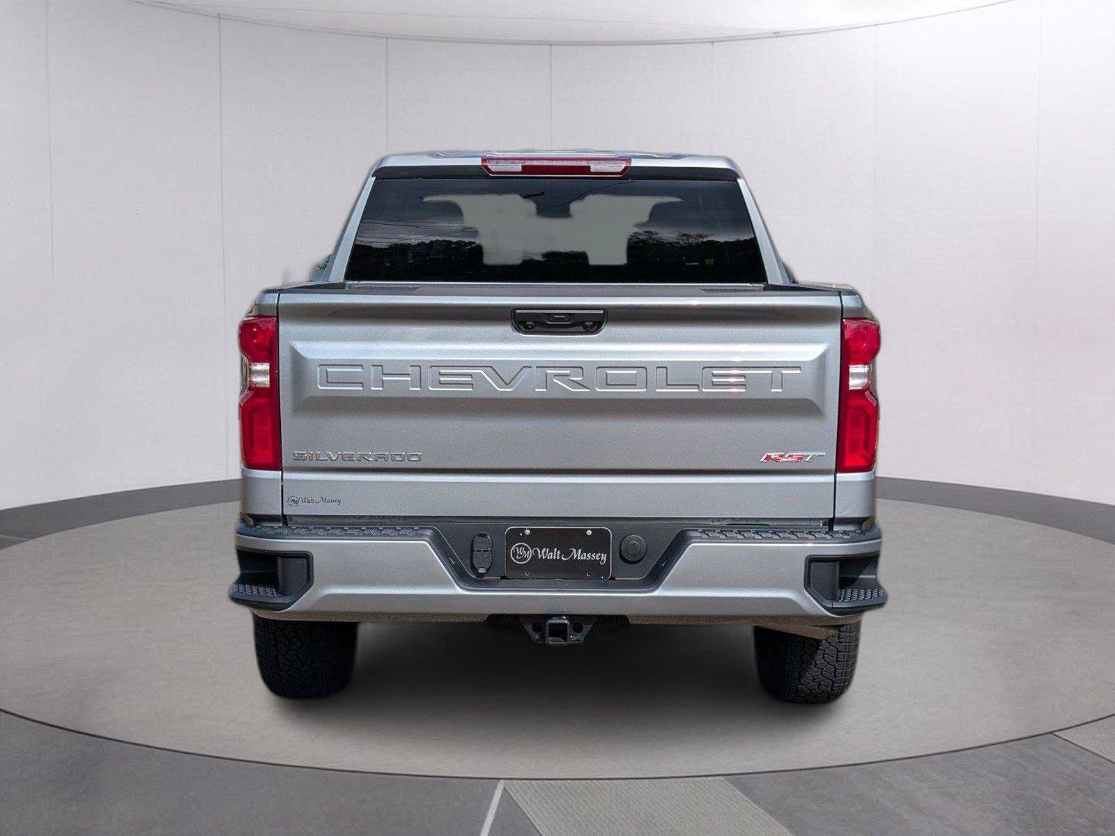 Used 2026 Chevrolet Silverado 1500 RST w/ RST Select Package RWD image 4