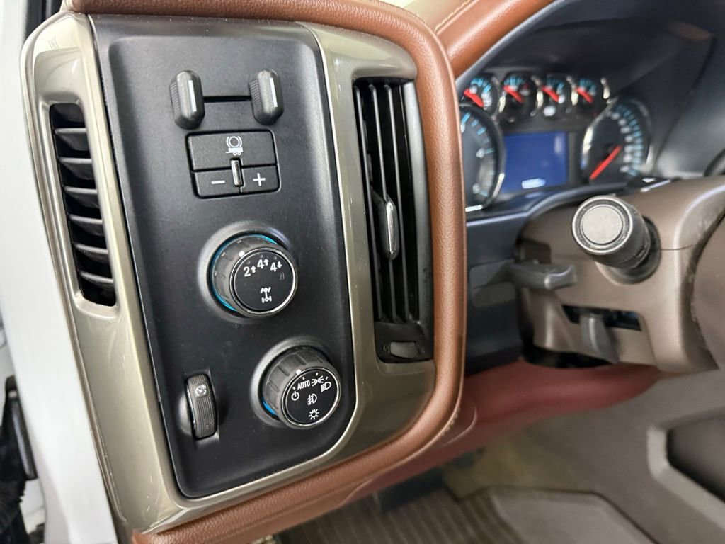 Used 2019 Chevrolet Silverado 3500 High Country w/ Duramax Plus Package image 21