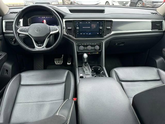 Used 2022 Volkswagen Atlas SEL R-Line image 14