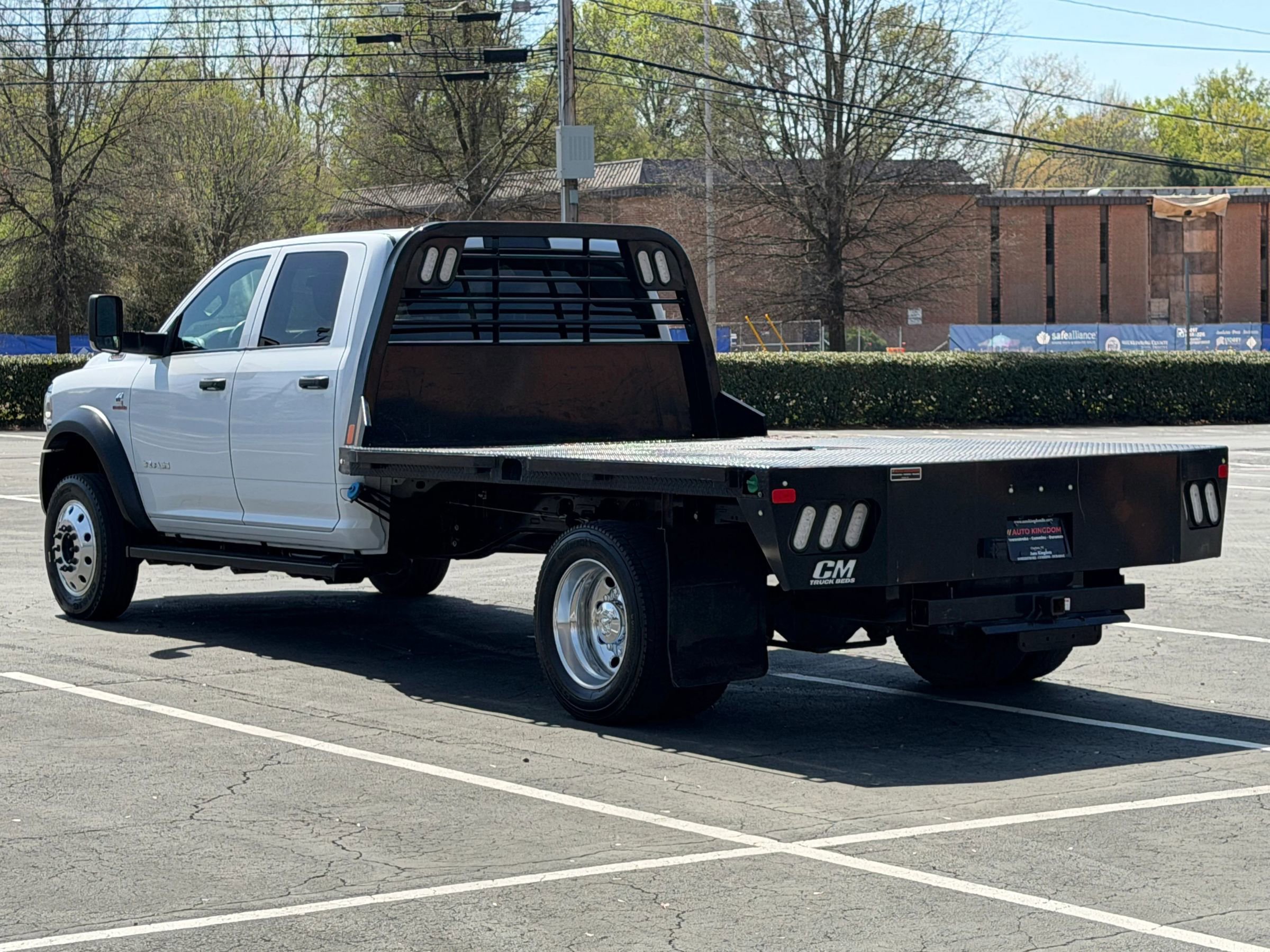 Used 2021 RAM 5500 Tradesman w/ Chrome Appearance Group image 8