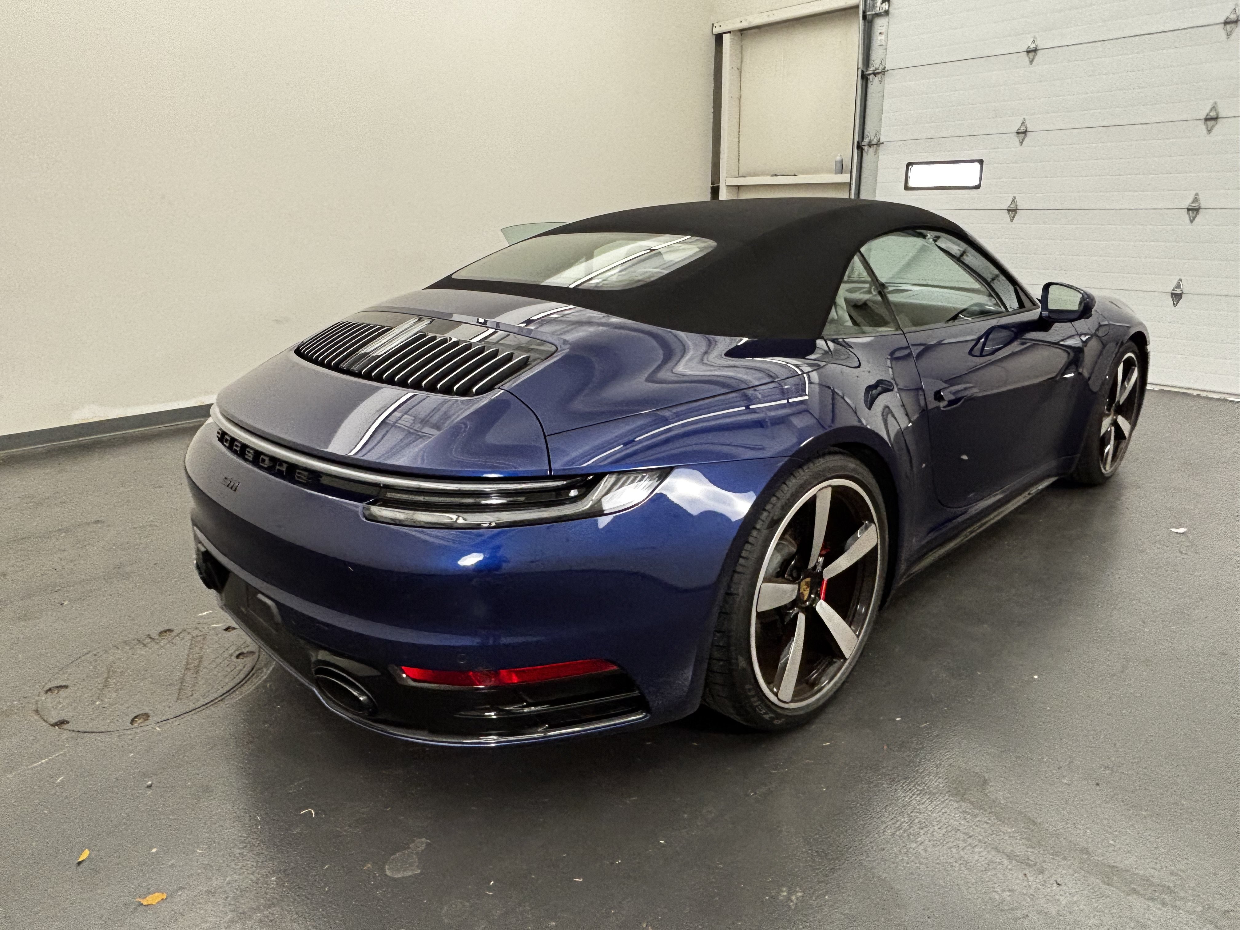 Used 2024 Porsche 911 Carrera 4S AWD/4WD image 10