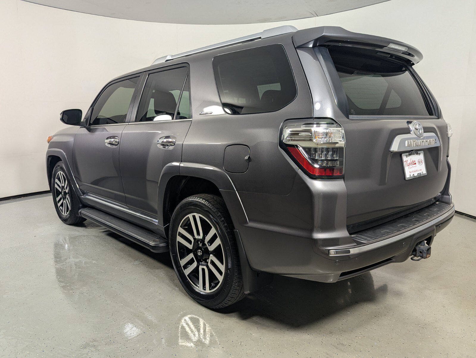 Used 2023 Toyota 4Runner Limited RWD image 6