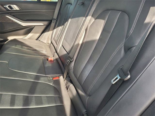 Used 2022 BMW X5 xDrive40i w/ M Sport Package image 15