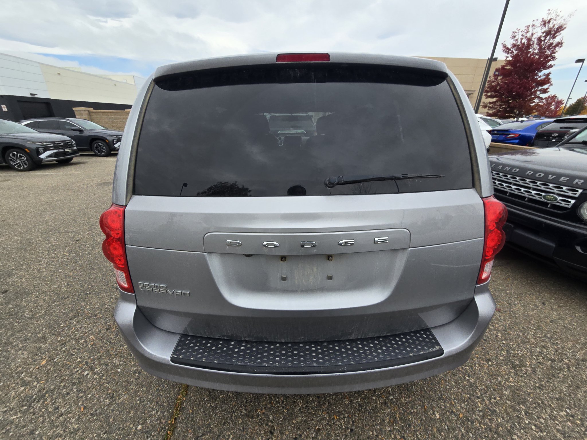 Used 2018 Dodge Grand Caravan SE FWD image 15
