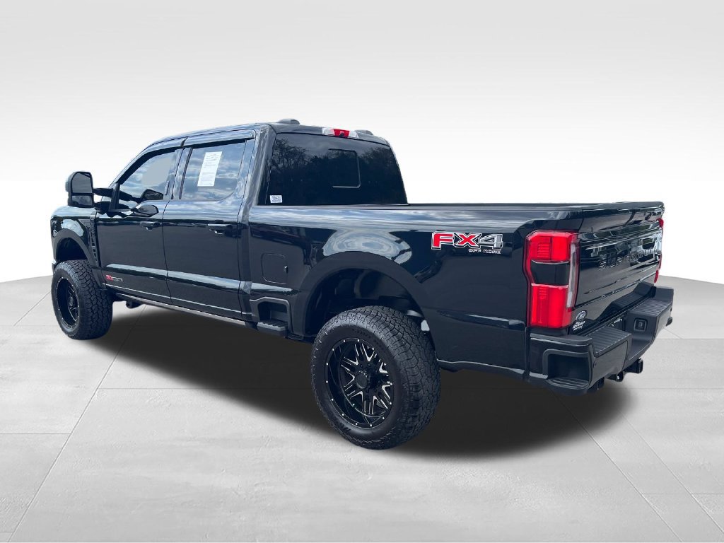 Used 2026 Ford F350 Platinum AWD/4WD image 3