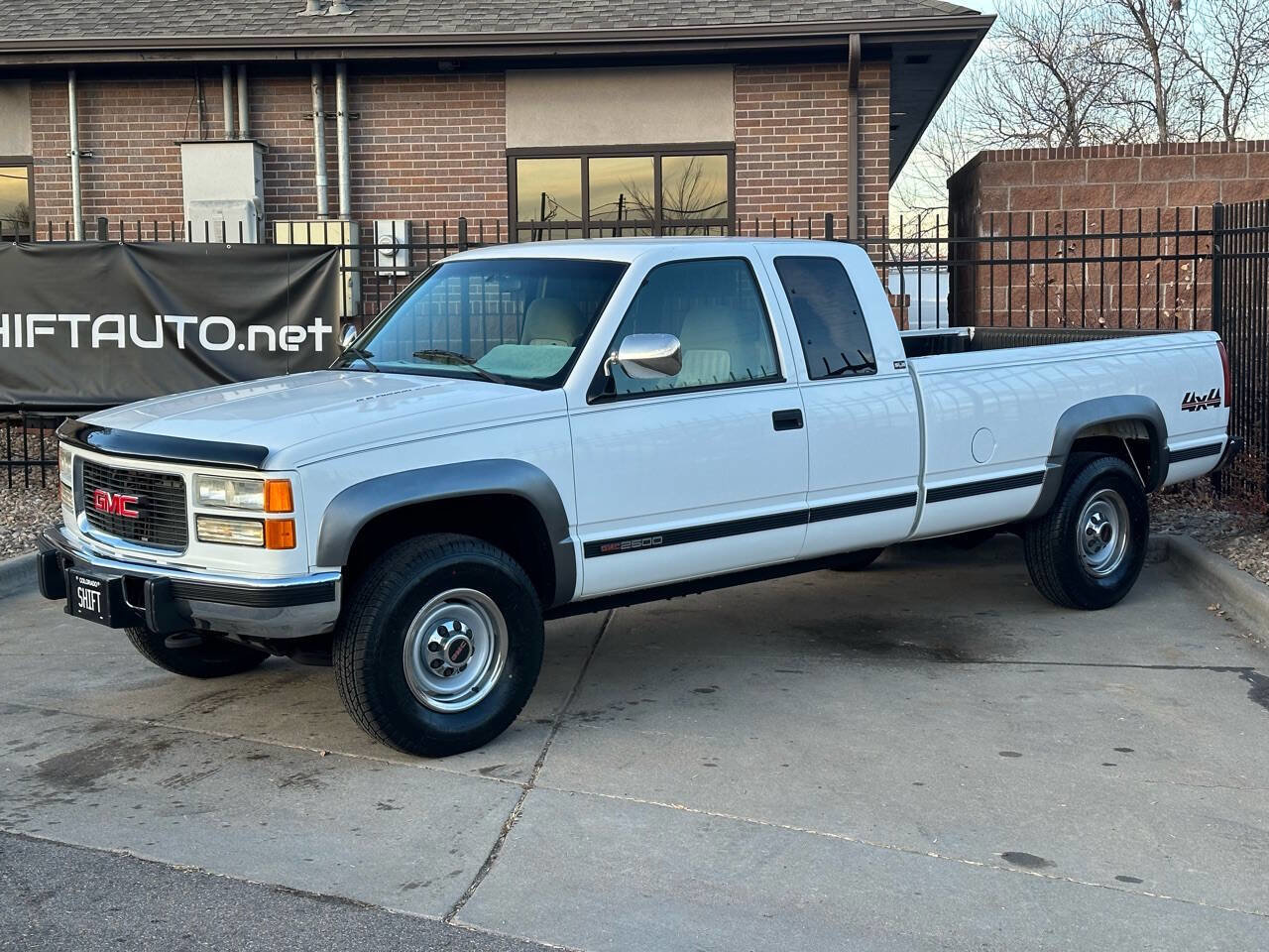 Used 1994 GMC Sierra 2500 4x4 Extended Cab image 9