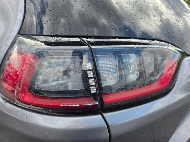 Used 2019 Jeep Cherokee Limited w/ Technology Group image 13