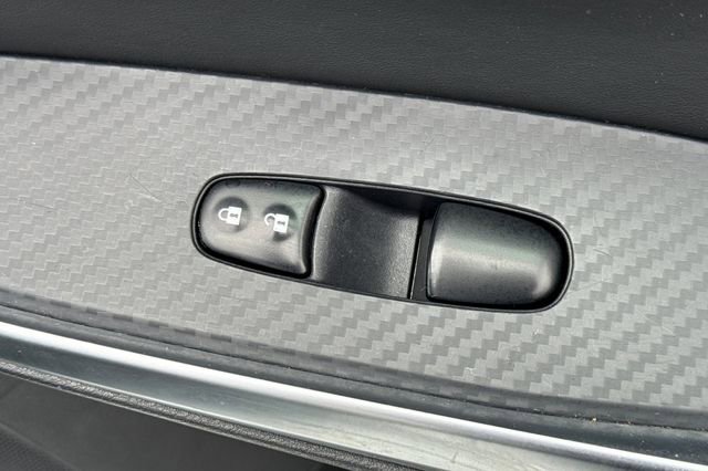 Used 2023 Nissan Sentra SR w/ Electronics Package image 22