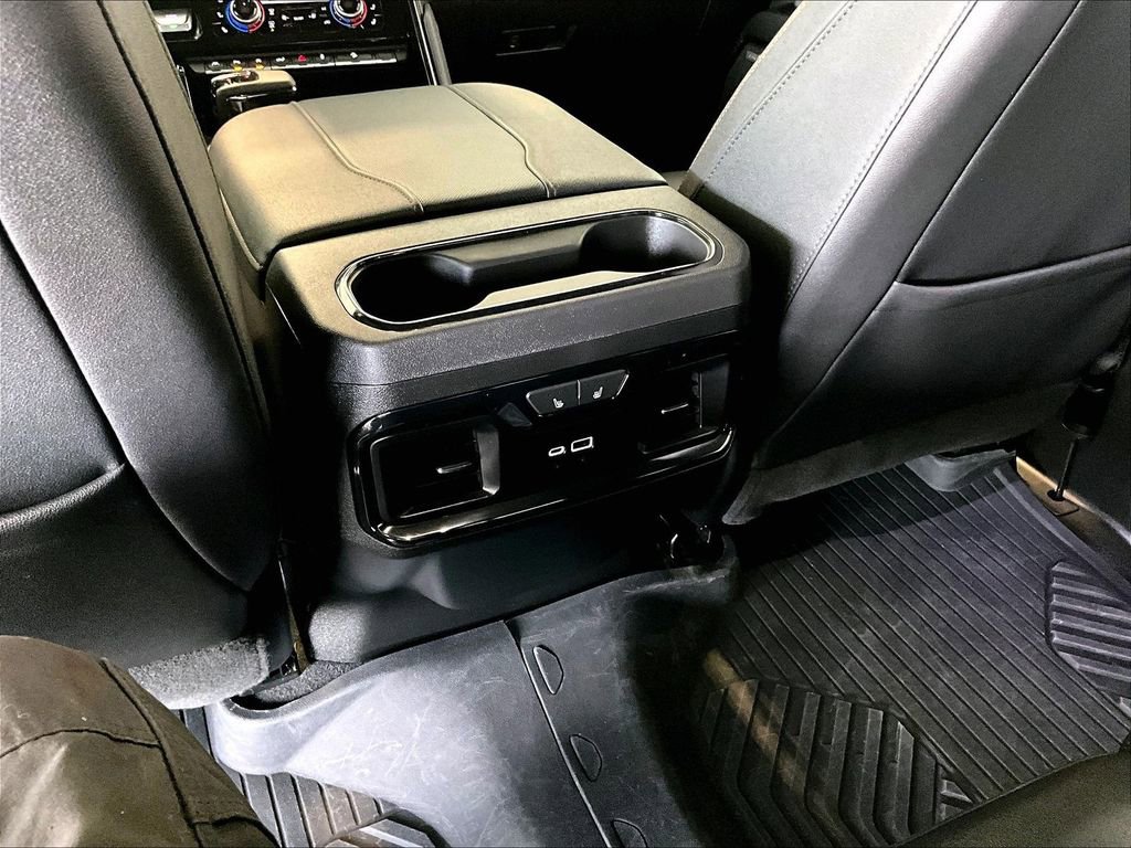 Used 2023 GMC Sierra 1500 AT4 w/ AT4 Premium Package image 27
