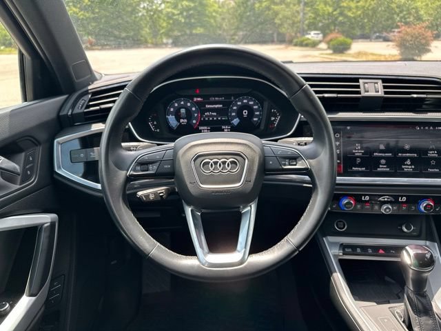 Used 2023 Audi Q3 2.0T Premium Plus AWD/4WD image 12