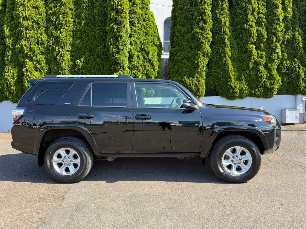 Certified 2023 Toyota 4Runner SR5 Premium w/ Moonroof Package AWD/4WD image 10