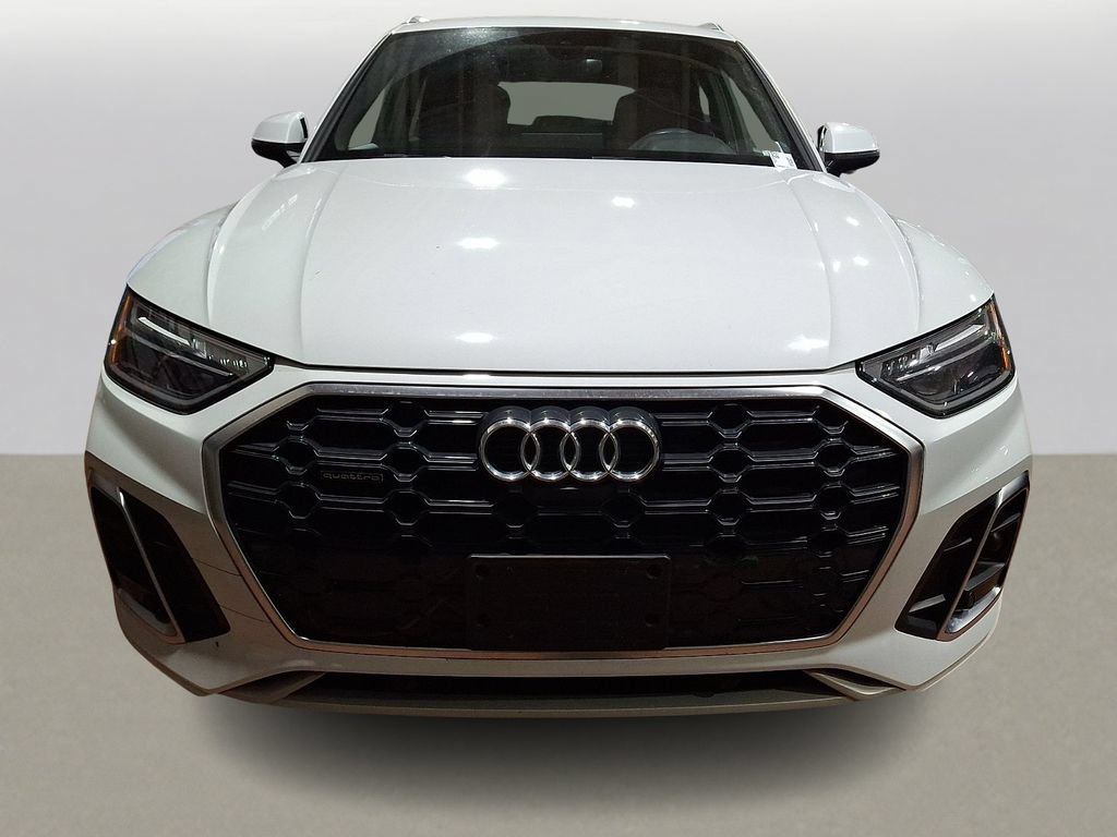 Used 2024 Audi Q5 2.0T Premium Plus AWD/4WD image 2
