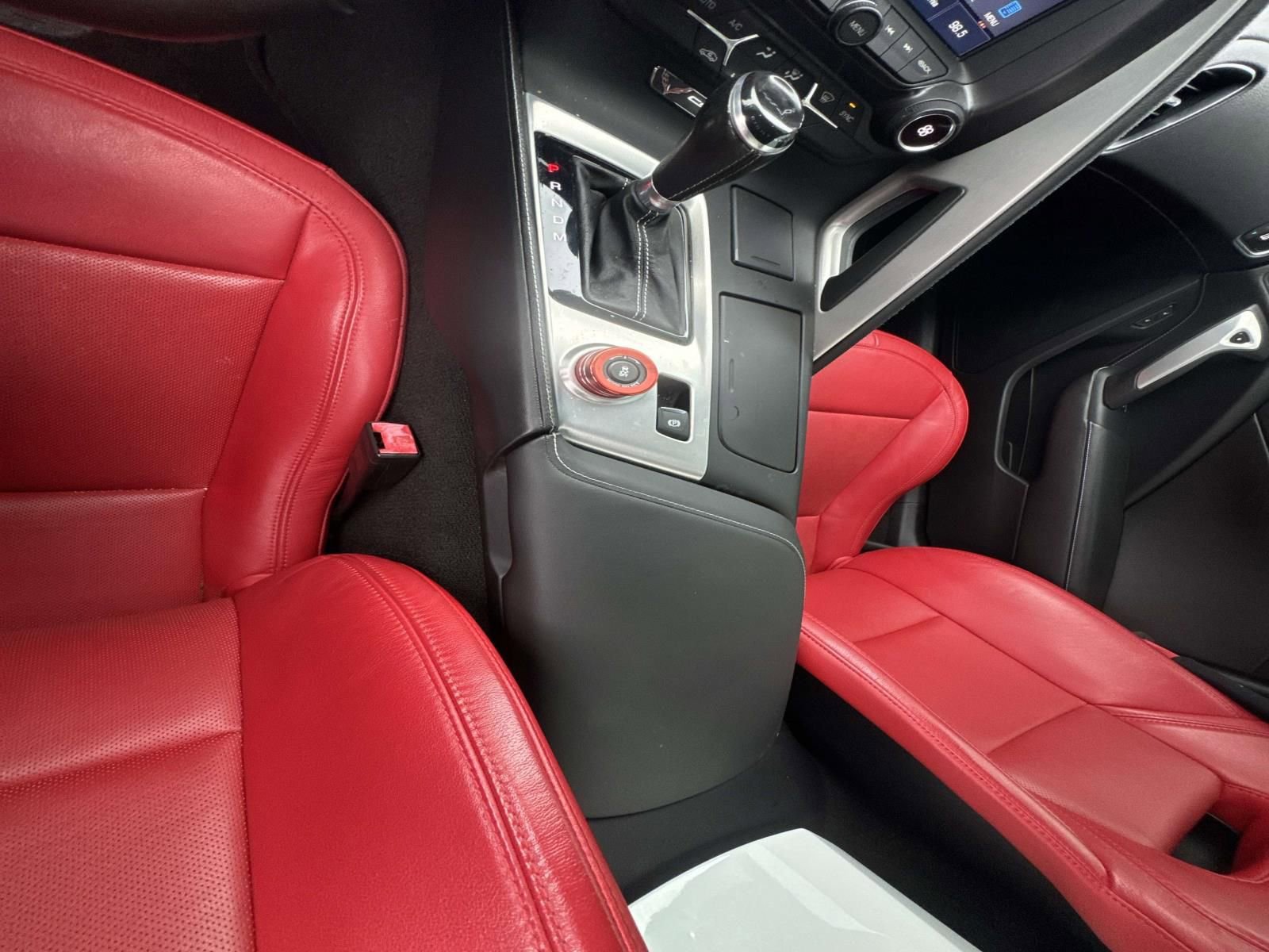 Used 2019 Chevrolet Corvette Stingray Convertible w/ Battery Protection Package RWD image 23