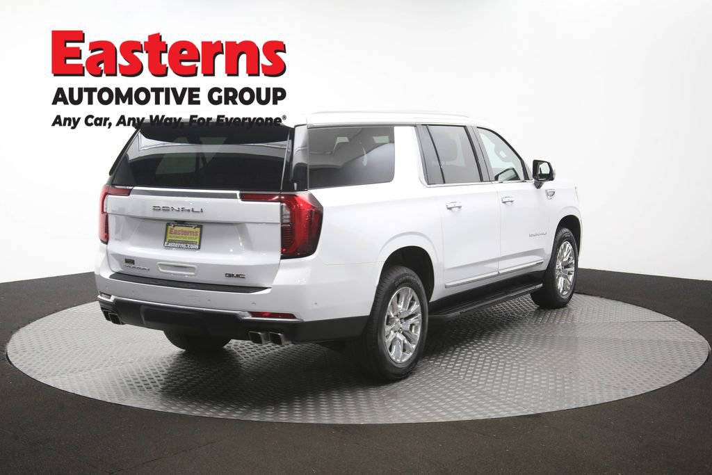 Used 2025 GMC Yukon XL Denali AWD/4WD image 43