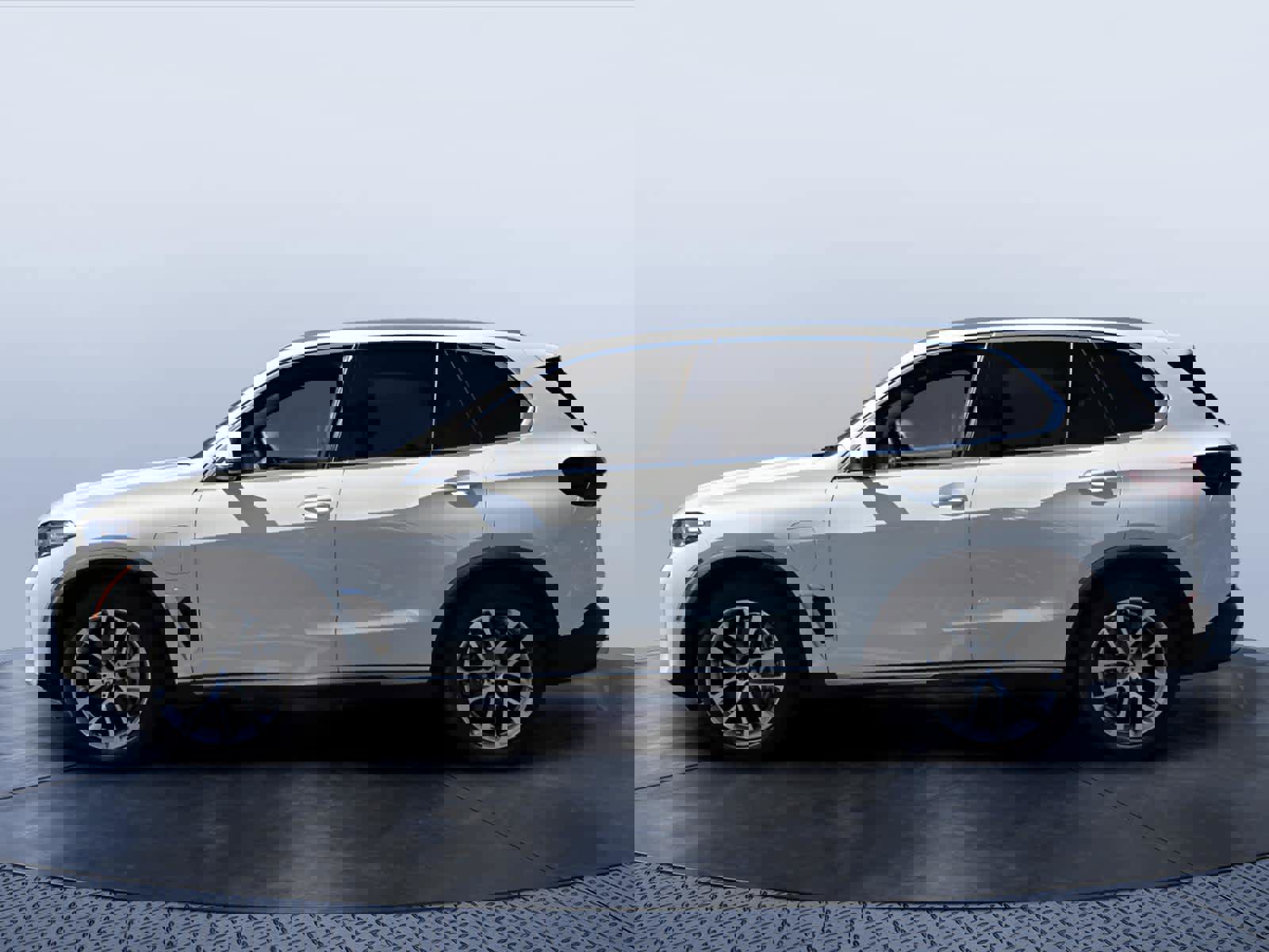 Certified 2026 BMW X5 xDrive50e image 3