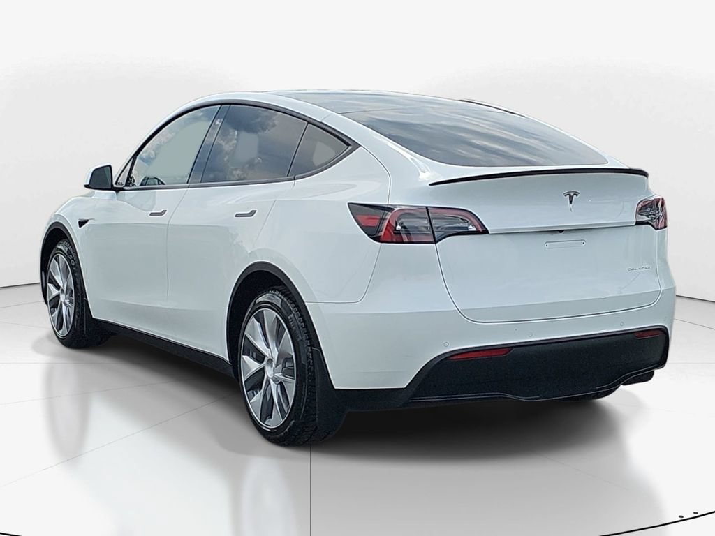 Used 2022 Tesla Model Y Long Range AWD/4WD image 8
