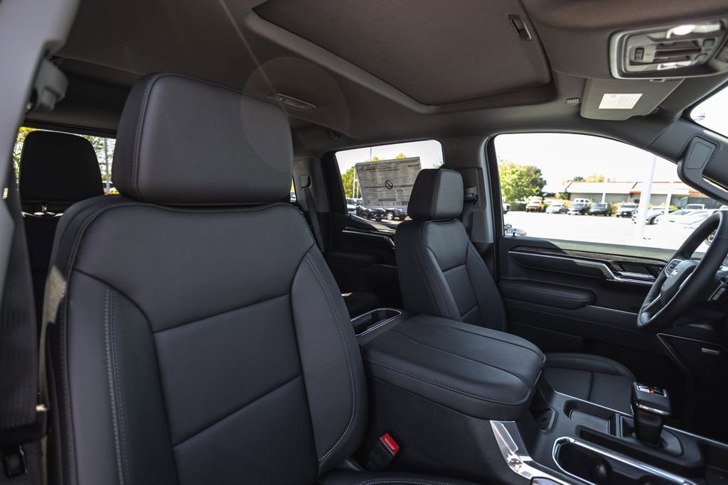 New 2026 Chevrolet Silverado 1500 LTZ w/ Technology Package AWD/4WD image 35