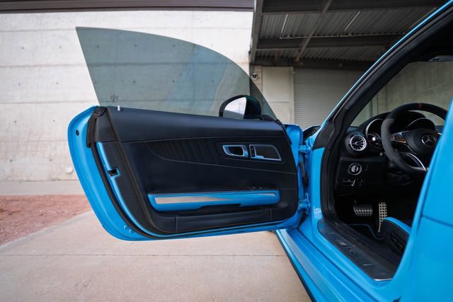 Used 2016 Mercedes-Benz AMG GT S image 33